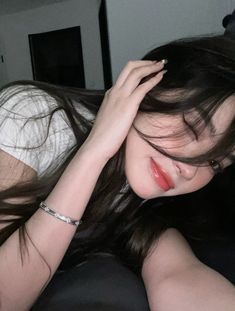 jean_elnene's tweet photo. Cozy selfie mood soft light, comfy vibes, and a slow day to breathe
aAP https://t.co/GEI1tGROpv
