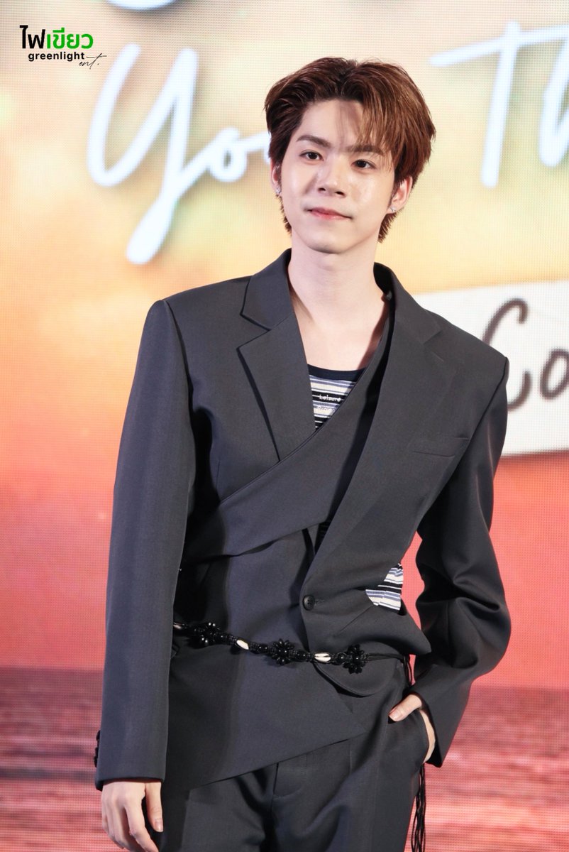 ไฟเขียว greenlight-ent. tweet media