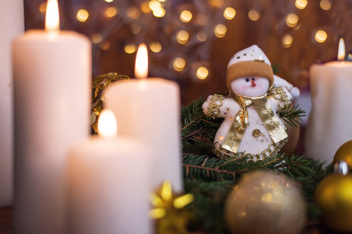 Nudgecon's tweet photo. Cozy Christmas Eve vibes  Hot cocoa, fairy lights, and that warm festive feel with loved ones. Wishing you all a magical night! https://t.co/HJub71L8AV