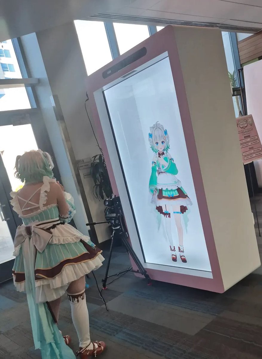 ichiumucos's tweet photo. Meeting mint fantome literally saved me: I love her so much..thank you Minto. Even knowing that you know my name means so much to me. 💚🫶 moe moe boo! https://t.co/j80g60Idue