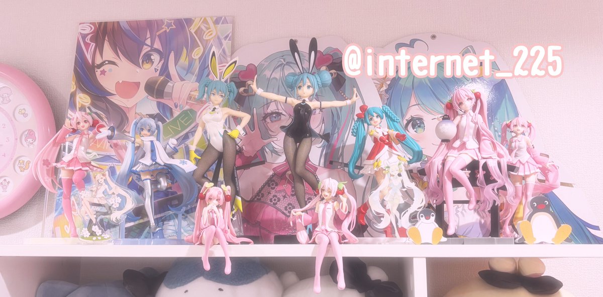 internet_225's tweet photo. 他にもいろんなグッズあるのに 棚がないから飾れないඉ́  ̫ ඉ̀⤵️🌀

みんなの推し棚  グッズ  痛バとかも見たいな⌯ᐢ⩊ᐢ⌯♡ https://t.co/9mNwTlh7XN