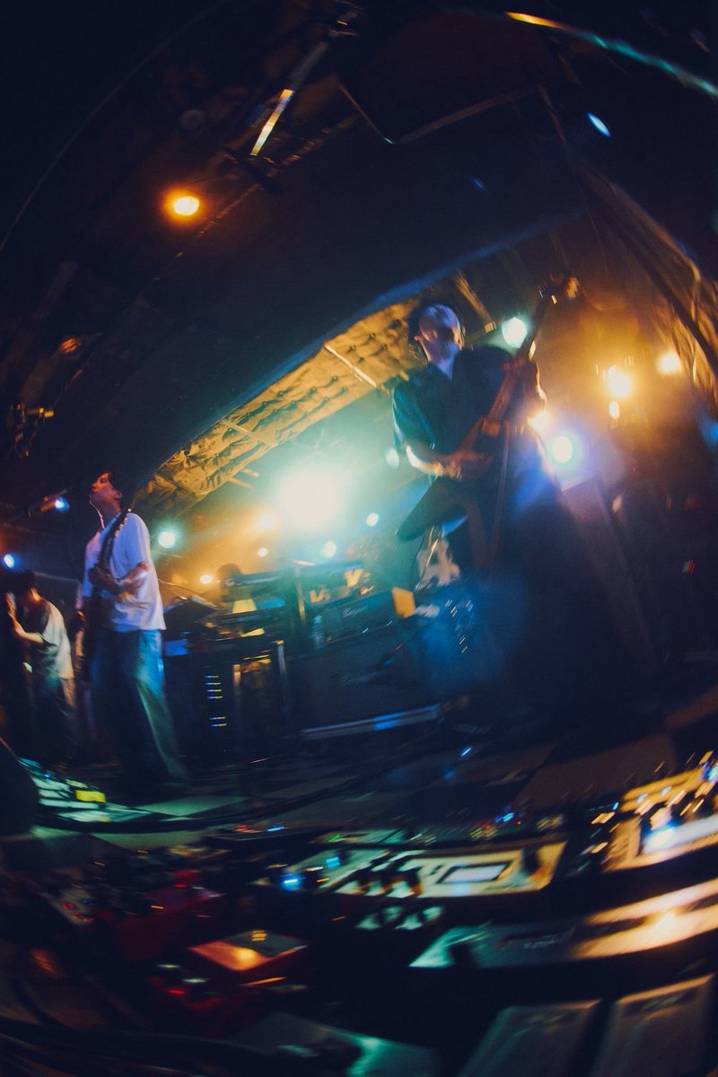 macarock0616's tweet photo. ❮ 新宿LOFTワンマン アーカイブまもなく終了🎥 ❯

7/23(木)に新宿LOFTで開催したOKKAKE限定ワンマン
アーカイブ視聴は本日7/26(日)23:59まで🏃‍♂️

配信チケットの販売は本日7/26(日)20:00まで🎫
なんと《¥5》で販売中❣️
🔗https://t.co/3DzmJMB1Xd

今からのご購入、OKKAKE入会でも間に合います🏃💨

マカロニえんぴつとOKKAKEの想いが詰まった最高の夜を何度でもお楽しみください🫶