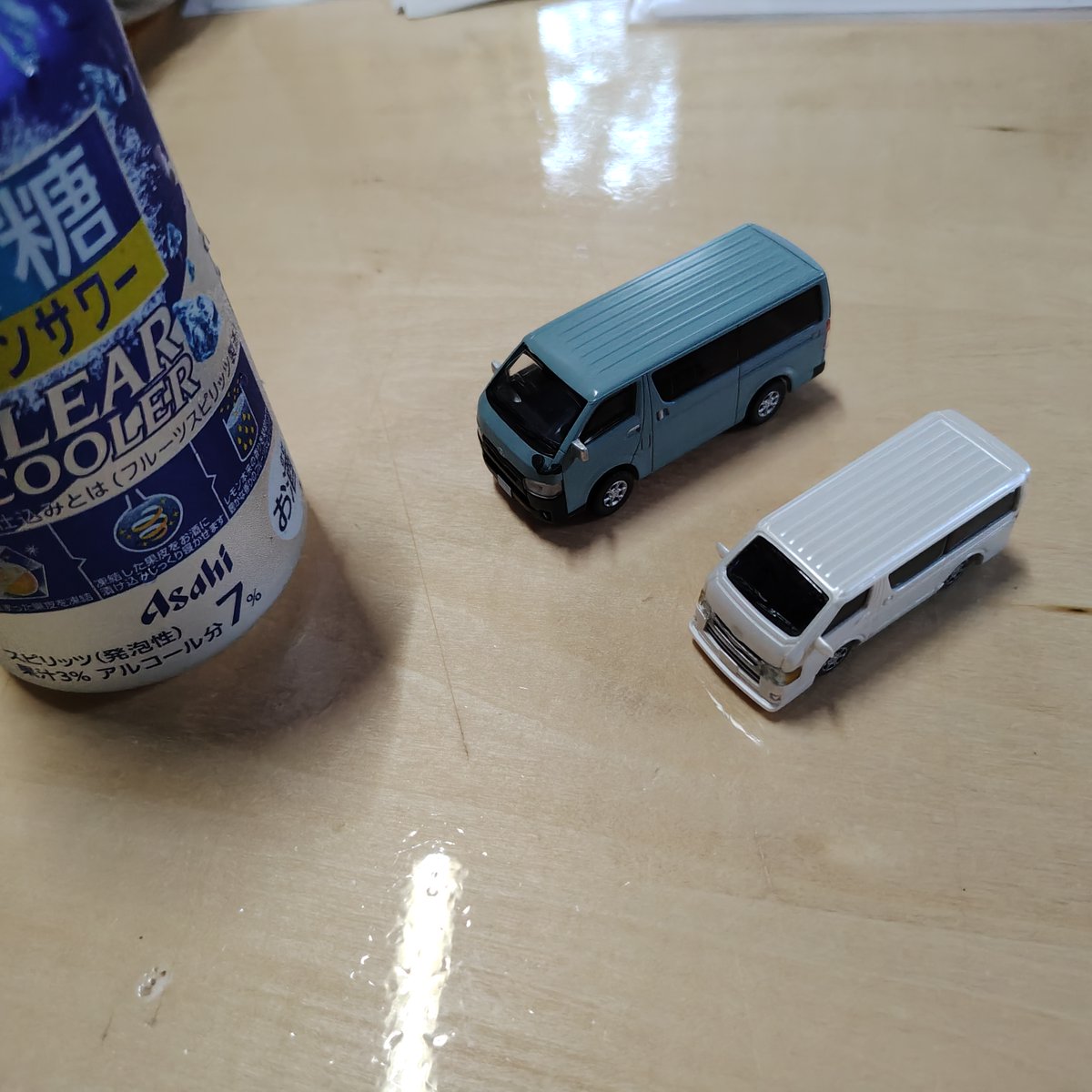 satou_B's tweet photo. あれこれ終了→🍋
10年振りにハイエースガチャしたら大きくなっていたto https://t.co/0Uzm9TukND