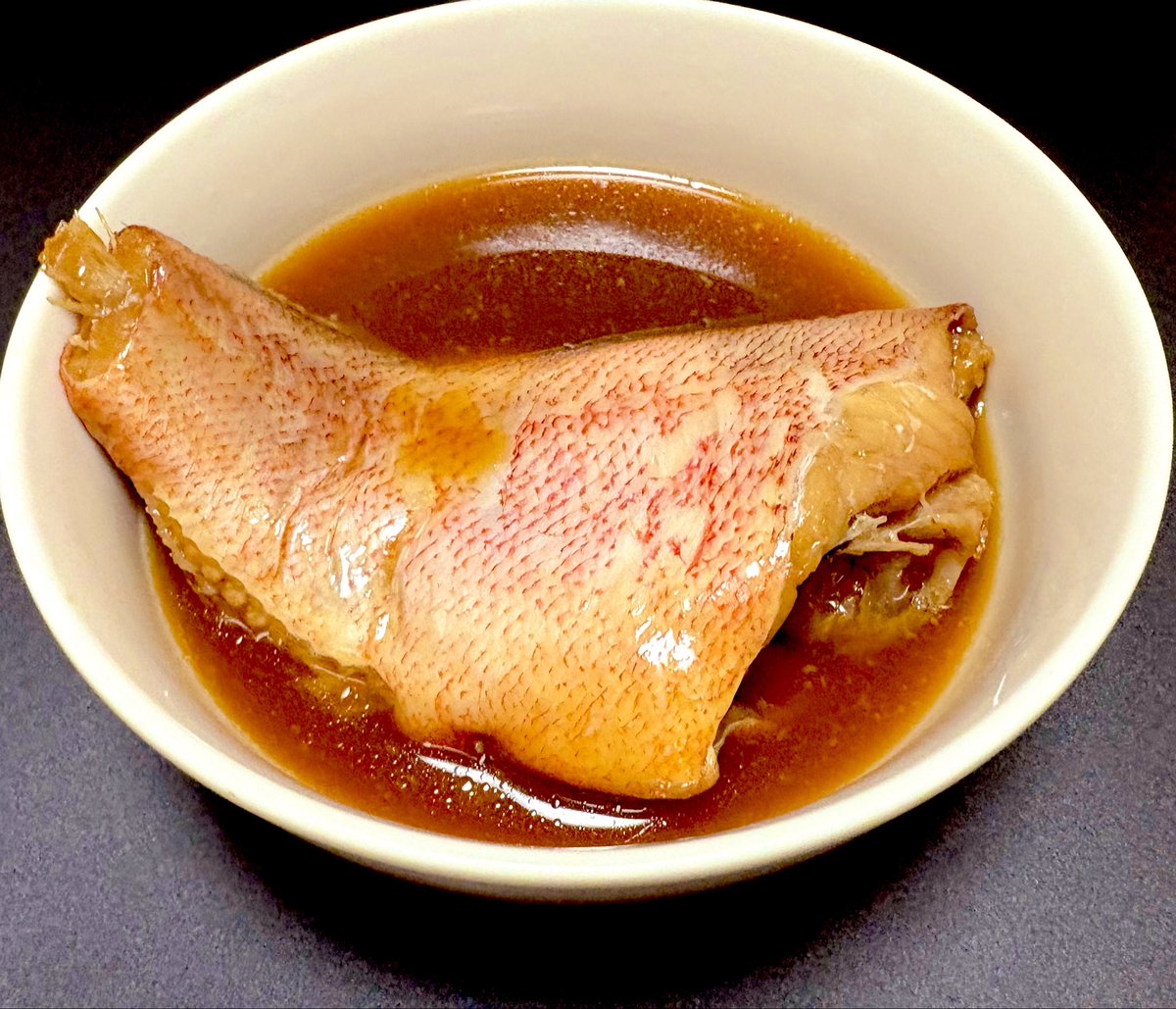YAMADA84329's tweet photo. 誰かぁぁ！ダライさんと結婚しませんかぁ！！
一緒に、煮付け食べましょうのだぁぁあ！！ https://t.co/FONePfOeCB