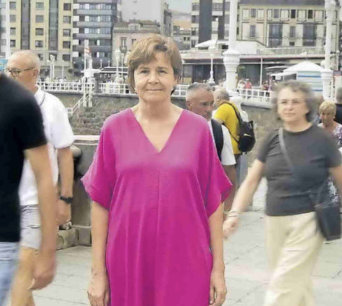 Anagloriamyr's tweet photo. Tres años intentos dice,pues no será porque hayan terminado una sola cosa. En política de vivienda,ayudas a promotores,en Naval Azul,ni menciona los terrenos que siguen siendo de PYMAR,no hablar de la suciedad, la movilidad, las fachada sin pagar,el abandono de los barrios,… https://t.co/8DZnJNmyTw