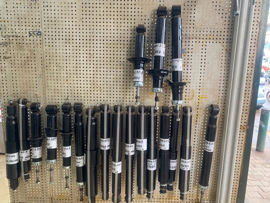 Turyasingu3045's tweet photo. KRY Auto parts kampala Nabugabo 
Available in stock 0744846832 https://t.co/i6o2JilgEh