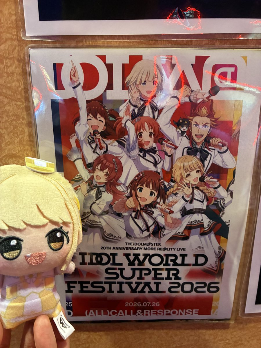 spl_akane's tweet photo. 【人体実験】
765以外ほぼ知らないけどIWFS来てみた。 https://t.co/dkrQPGB3OX
