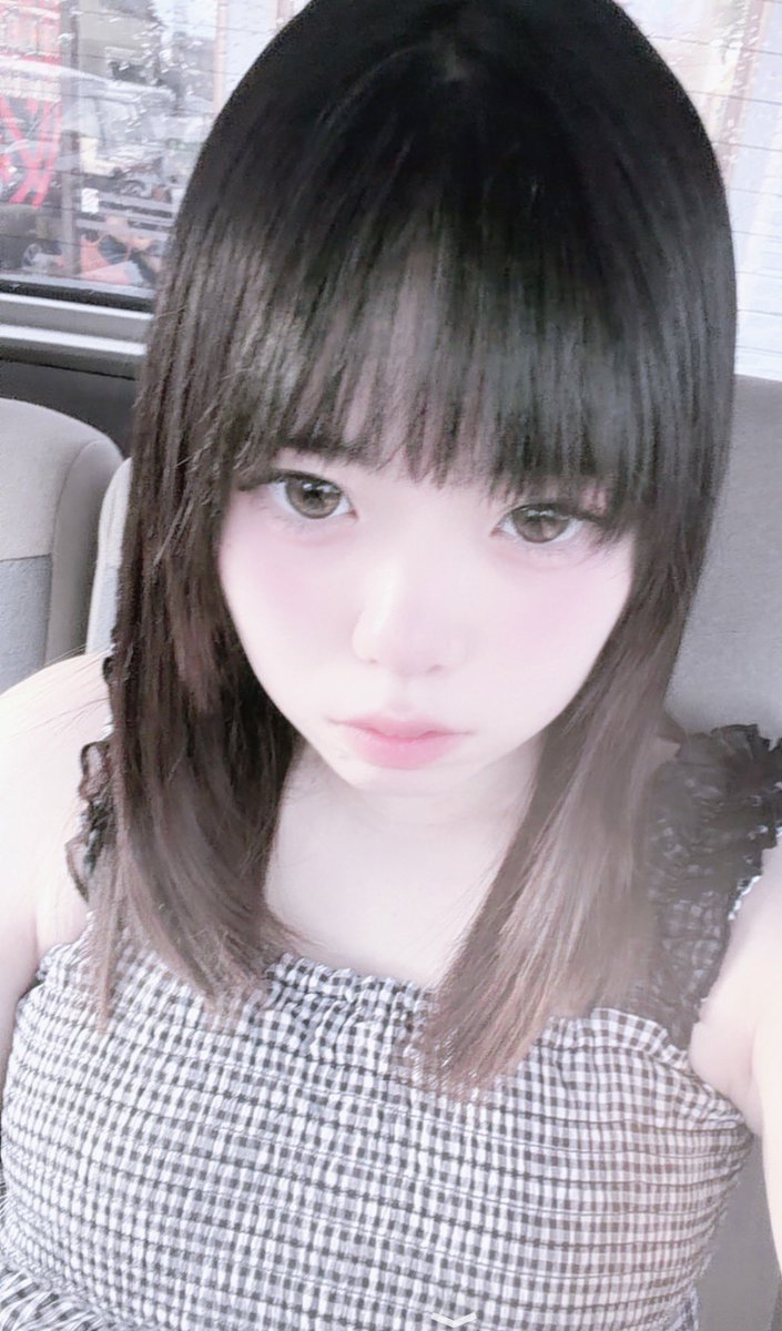 yotsuba0318's tweet photo. ストレートかけた
 #自撮り界隈 https://t.co/FtCU8p9NDF