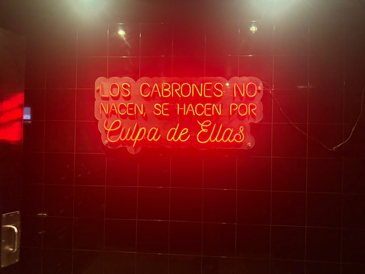 Angel_SwSingle's tweet photo. En algun lugar de Puebla!😉😉 https://t.co/Qh9obHYtOL