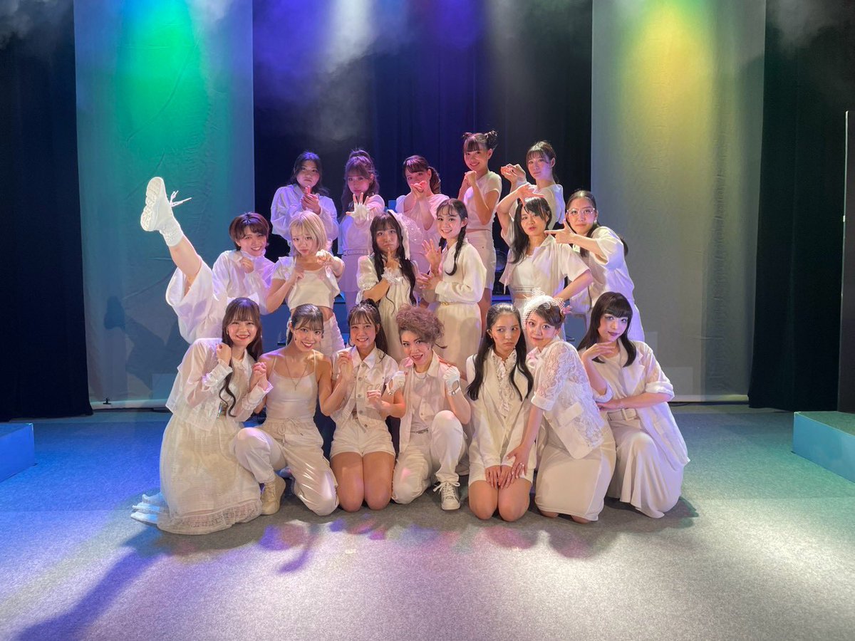 Ha_Ra0913's tweet photo. #スタントウーマン26 

華厳組
全公演終演いたしました。

幸せだったなあ
ありがとうございました！

華厳組 河合希美子役 長谷川蘭 https://t.co/ymi5a3xVqO