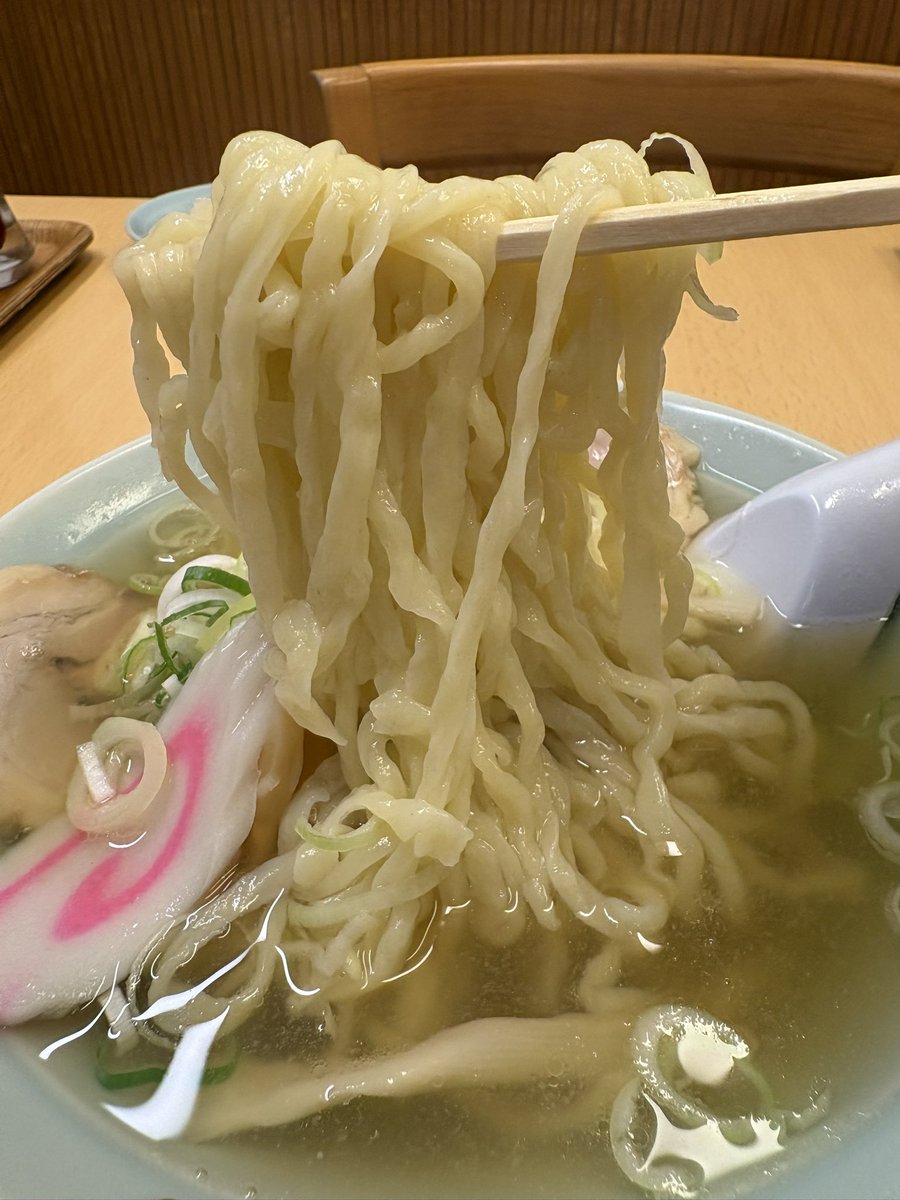 hellzonbie's tweet photo. おぐら屋 佐野ラーメン https://t.co/eqvzZLwABv