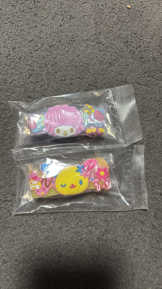 pon6623's tweet photo. 【交換】サンリオ きゃらラバ ブレスレット

譲：ピアノ、ウサハナ

求：マイメロ

郵送にて交換希望です。
よろしくお願いいたします！ https://t.co/EecTg1Kcwy