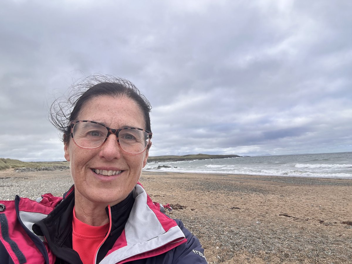 Meinirynysmon's tweet photo. I found this disposable camera whilst out on #PorthNobla beach #Anglesey this morning.I might be having my very own #Flotsam adventure @Teacherglitter !Not sure where you get a disposable camera developed these days though!It may be water damaged anyway!Any suggestions welcome! https://t.co/8pXSXekjwT