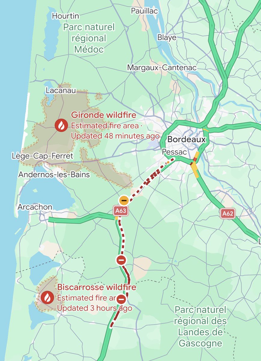 PolitlcsGlobal's tweet photo. 🚨🇫🇷 NEW: Bordeaux council is now considering a “total evacuation of the city if needed” due to wildfires 

Around 1 million people live in the wider Bordeaux area which is similar to cities like Bristol

[@SkyNews] https://t.co/DC5D4ixItu