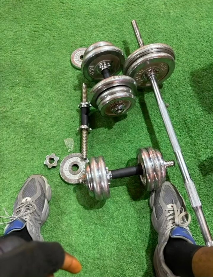 Goodnews285's tweet photo. Champions are made on days they could have skipped. https://t.co/5jnzlJjuBm