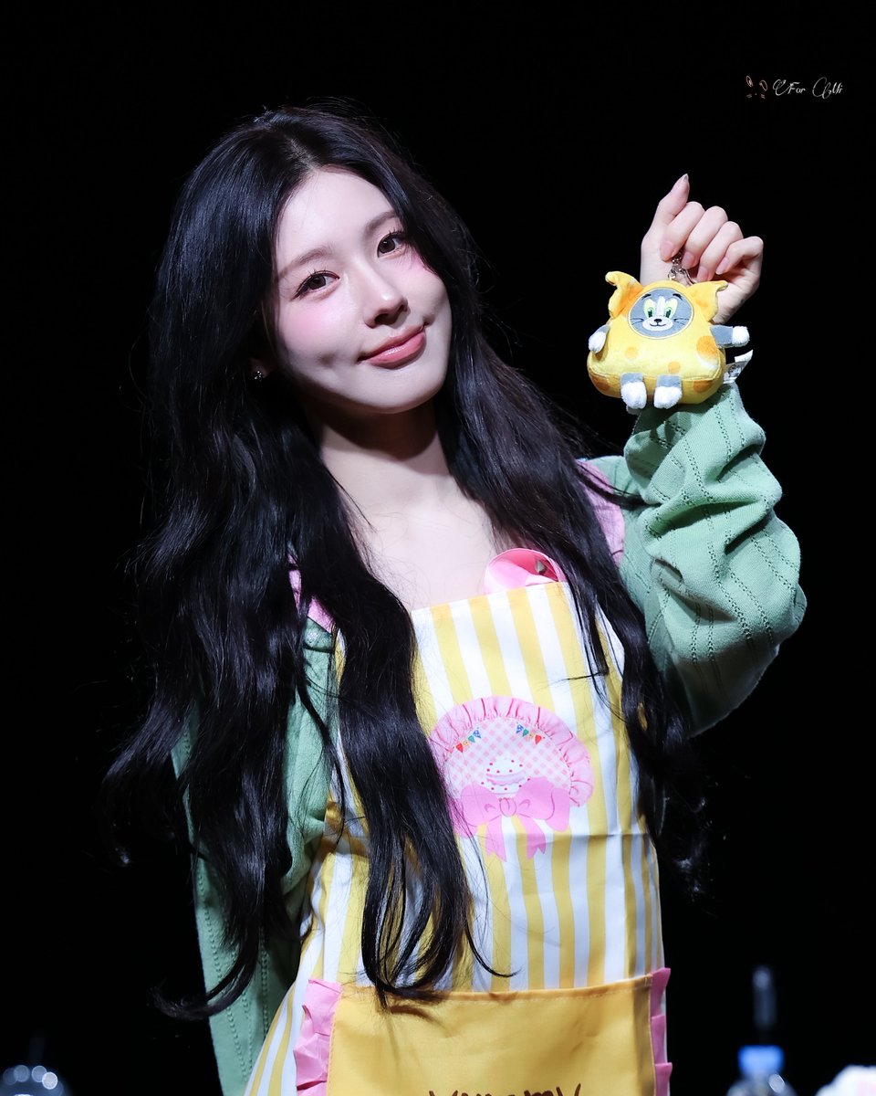 ForMi0131's tweet photo. 260726

AM Fansign❤

💚

#미연 #MIYEON
#idle #아이들 https://t.co/q3IYA22xC1