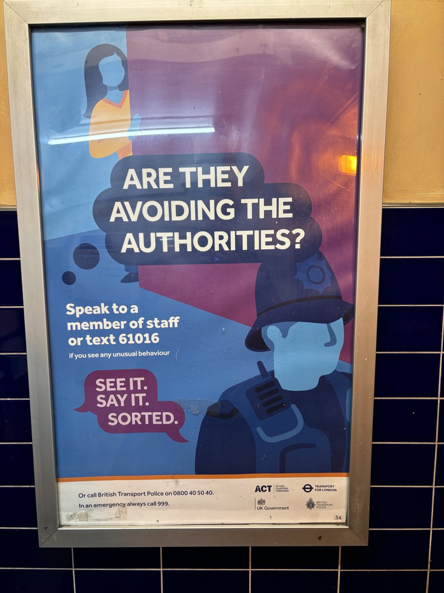 thebigdeniz's tweet photo. Londra orwellian bir distopya olabilir mi? https://t.co/6QxOU1zgyz