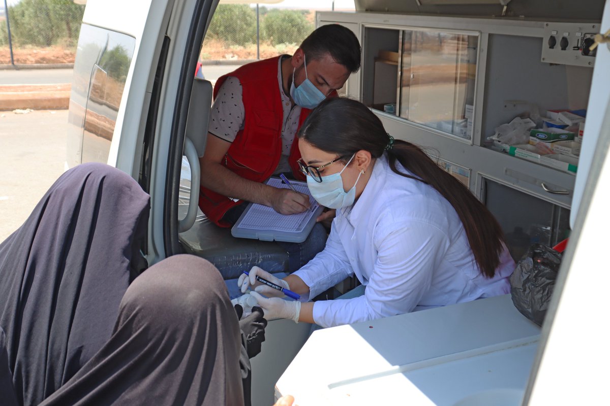 SYRedCrescent's tweet photo. #SARC mobile clinic continues serving families in Aq Burhan Camp in Akhtarin, rural #Aleppo, providing essential healthcare for children, women, and older people, with support from @IFRC_MENA . https://t.co/AtDj3dfvlH