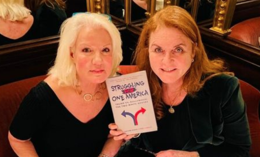 M_Steeples's tweet photo. Sarah Ferguson’s “Factum egregium” moment. Life could turn swell for old Fergaaaaaaay yet. A grifter has to grift and she’s clearly garnering herself yet more ill-gotten gains… And then she’ll blow the bloody lot. https://t.co/dTgbaCYVeB #SarahFerguson #DuchessOfYork #Filth #Scum