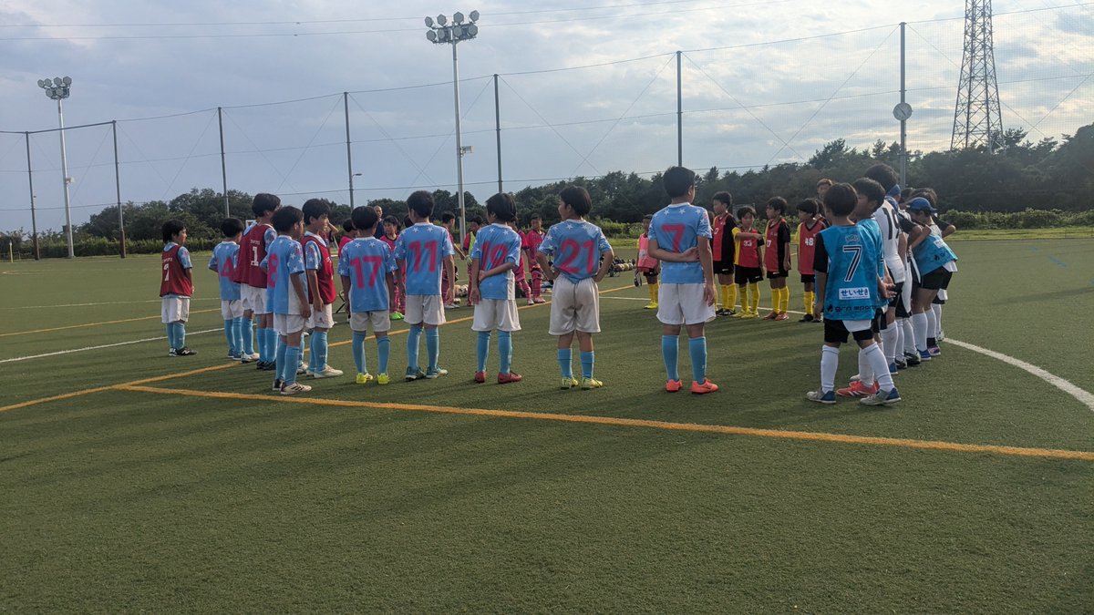 EFCROCKETS's tweet photo. 練習の成果も出たり、課題も出たり
いい練習試合になりました！
4年生⚽️ https://t.co/Emnpjw7pHa
