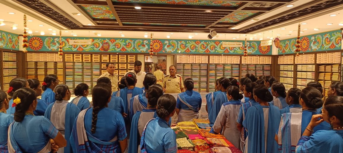 she_teams's tweet photo. Conducted #Awareness Programme at #KASAM WEDDING MALL #STATION ROAD #WARANGAL. In which 70 Members of Staff were participated.We explained the following topics what is #sheteam how it Works,how it is useful for them child abuse,TSafe App,Child helpline No.1098 etc.. https://t.co/XSza7e04xO