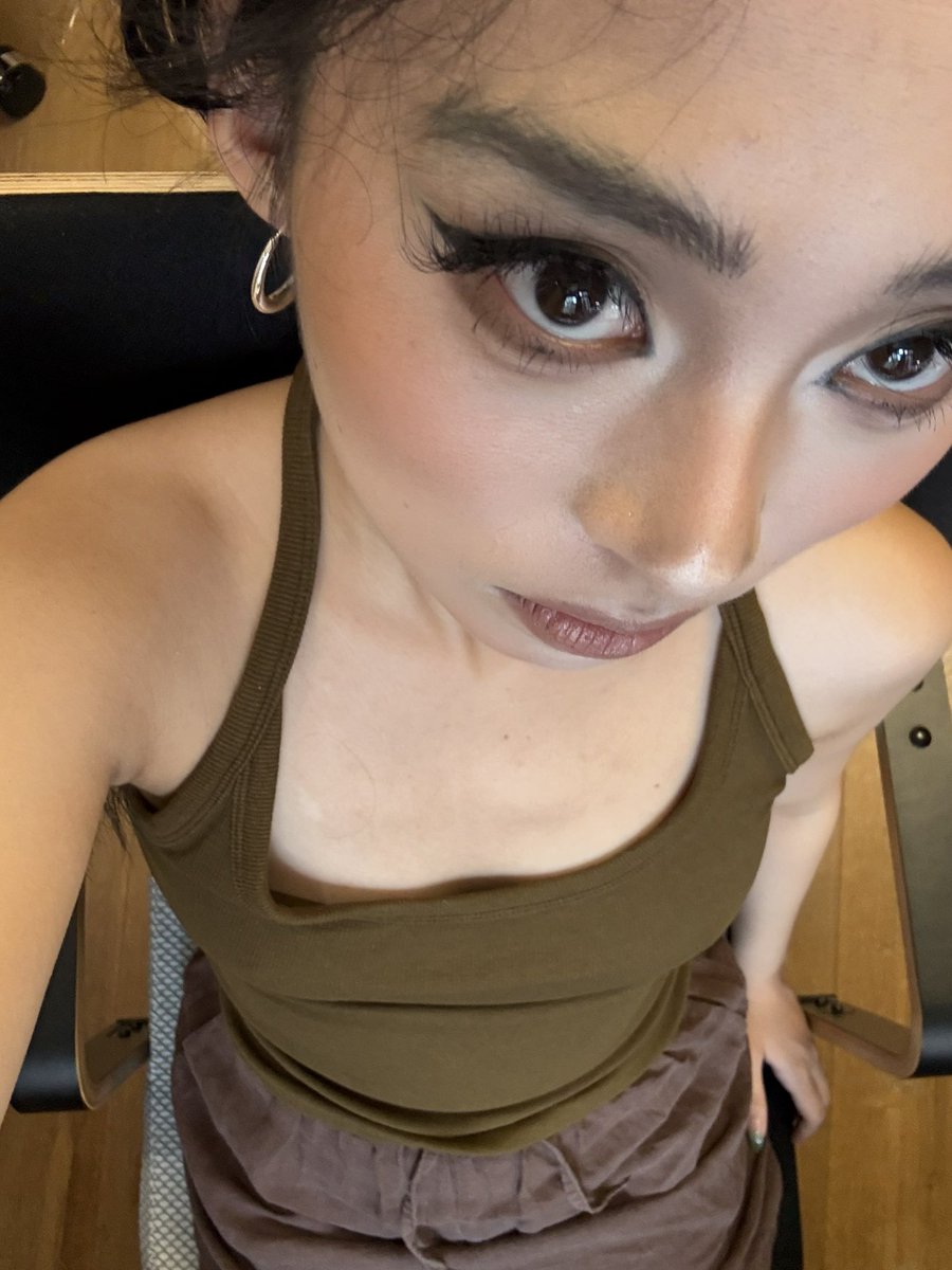 YOUYNOTME's tweet photo. https://t.co/72JcaBpqAM