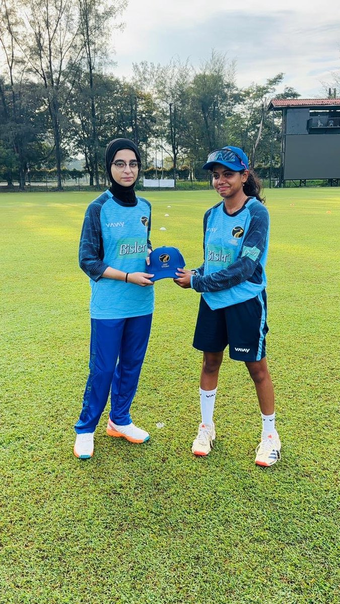 EmiratesCricket's tweet photo. Congratulations to Gayetri Rajesh Menon &amp; Fiza Ayub on earning their UAE U19 caps today against Qatar. Go well! 💙🏏 https://t.co/tMqLAXCudt