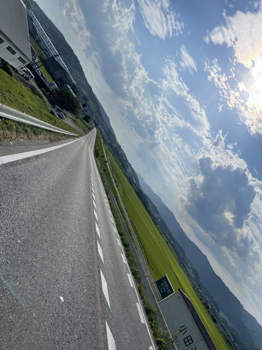 blz_hotaruchan's tweet photo. 気づいたら京都に入っていて、爆走してたら奈良に入りました。

京都は景色が素敵でした。 https://t.co/UH2FkZ4o2P