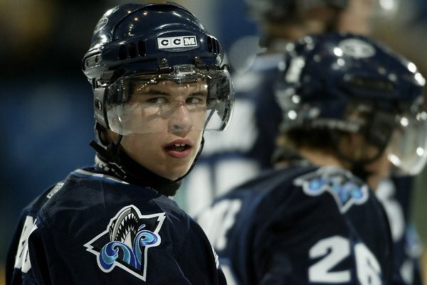 saintymetal's tweet photo. sidney crosby | rimouski océanic | 2003 https://t.co/abLhLwJuV0