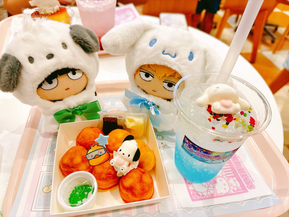 108_ren's tweet photo. 「モブ、ここがサ◯リオピューロランドだ」
「すごい、ここが…！」 https://t.co/Ddg0bEIaMO