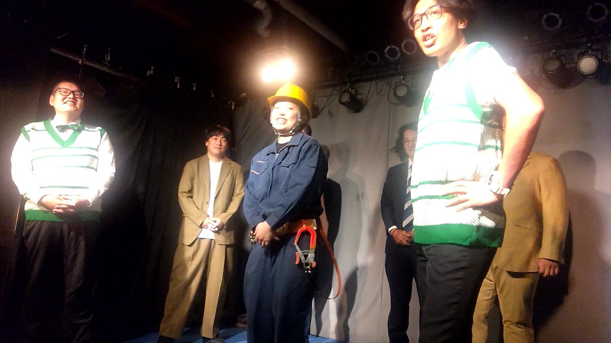 greenapple_7819's tweet photo. 千川びーちぶライブ二日目
25日は
シャトーの第一回独演会を観ました。
無事に終えられたことにまず一安心😊古澤さんのエピソード交えた漫才等８本、全部面白かったです😆
MCのやわらかい服、えぐろちゃん、グロリアのネタも面白くてあっという間の90分でした😄
第二回もぜひ！

#シャトー#植田 https://t.co/DolsMCSbHK