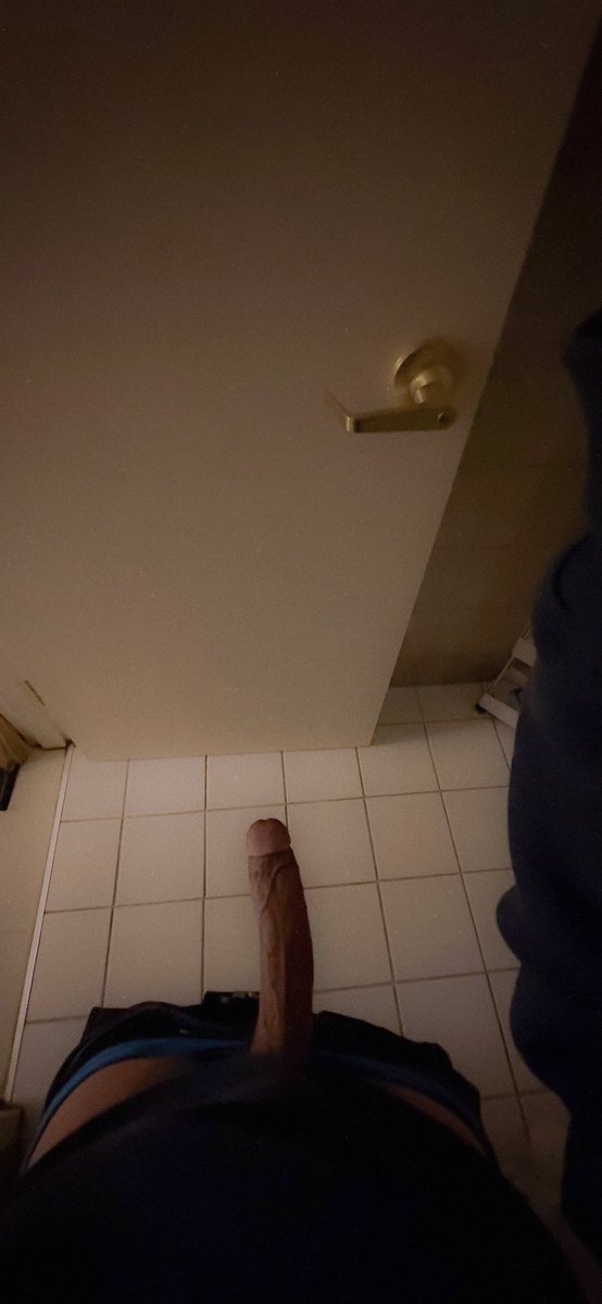 loserwitabigdic's tweet photo. The View is Great from Up Here! 

#mexican #dick #nsfw https://t.co/Iuq7le1rcS