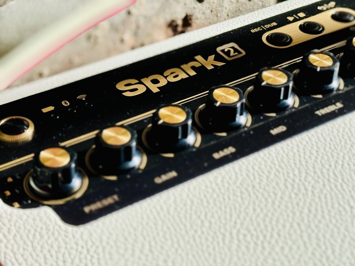 HeatonMoorChris's tweet photo. Spark 2

Positive Grid

Amazing amp 👍 I decided to go for white 🤍

#Spark2 #PostiveGrid #Amplifier #Music https://t.co/V8Hbx8SONl