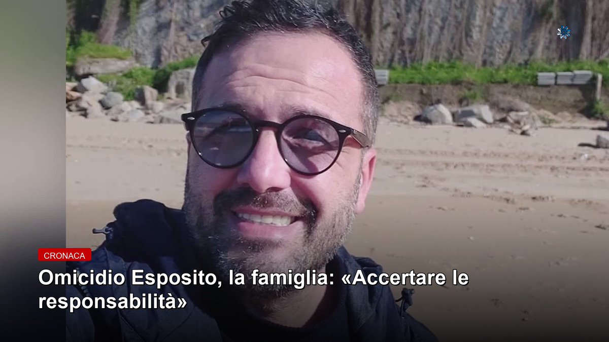 LIRATV's tweet photo. La famiglia Esposito chiede che le indagini sull'omicidio di Luca proseguano per chiarire i punti oscuri della vicenda. Le sorelle hanno affidato il messaggio all’avvocato Califano, ringraziando le forze…
👉 Approfondisci sul sito o su Liratv Play
#indagini #avvocato #Eboli https://t.co/FYepGryZCS
