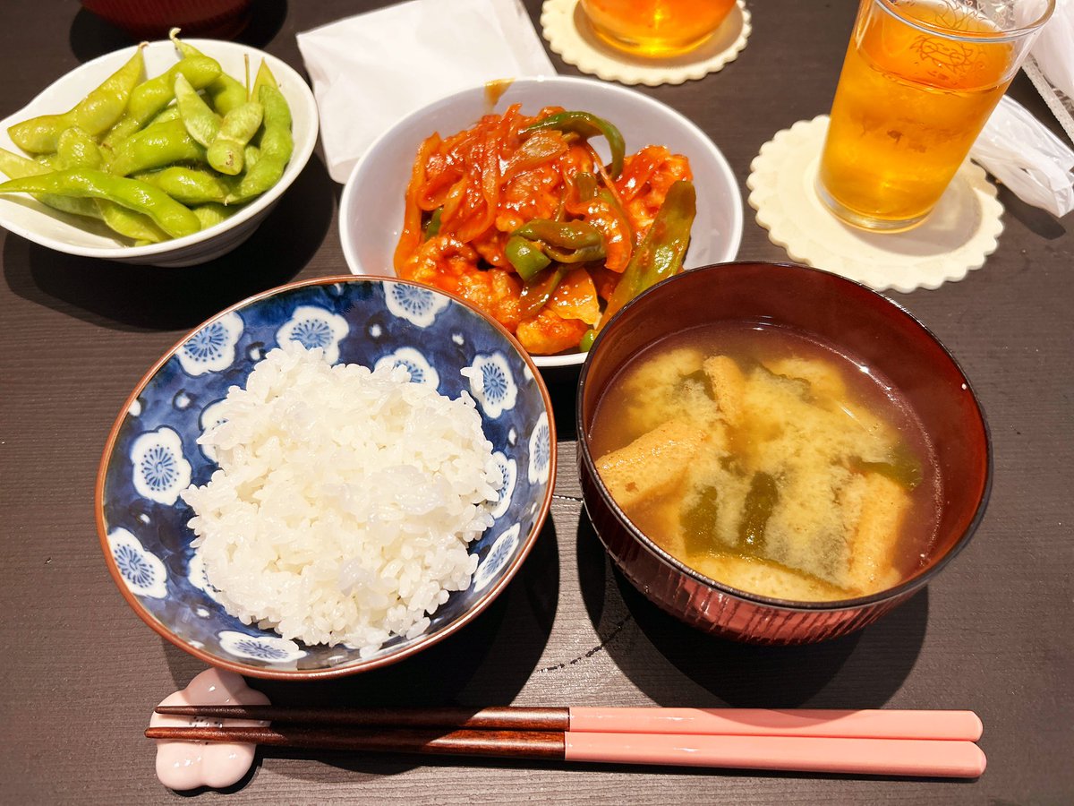 prprekia's tweet photo. 夕飯 https://t.co/asRfpD1KsY
