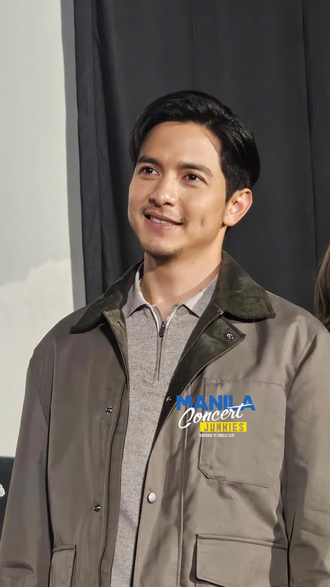 mnlcncertjunkie's tweet photo. Asia's Multimedia Star and the handsome Alden Richards, playing as Jao for "Love, Siargao" in today's mid-season exclusive screening here in Robinsons Galleria Cinemas! 

#LoveSiargao
@Viu_PH https://t.co/jm2leWu1cj