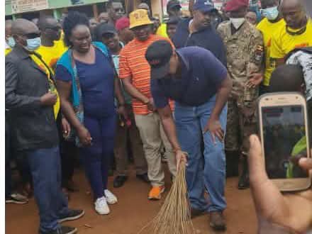 Homelandug's tweet photo. In 2023, @mkainerugaba launched the Usafi Days initiative to promote cleanliness and environmental responsibility. I’m happy to see this vision now being embraced nationwide through the National Cleaning Days campaign.Together, let’s build a cleaner, healthier, beautiful Uganda. https://t.co/mTz7pghOyL