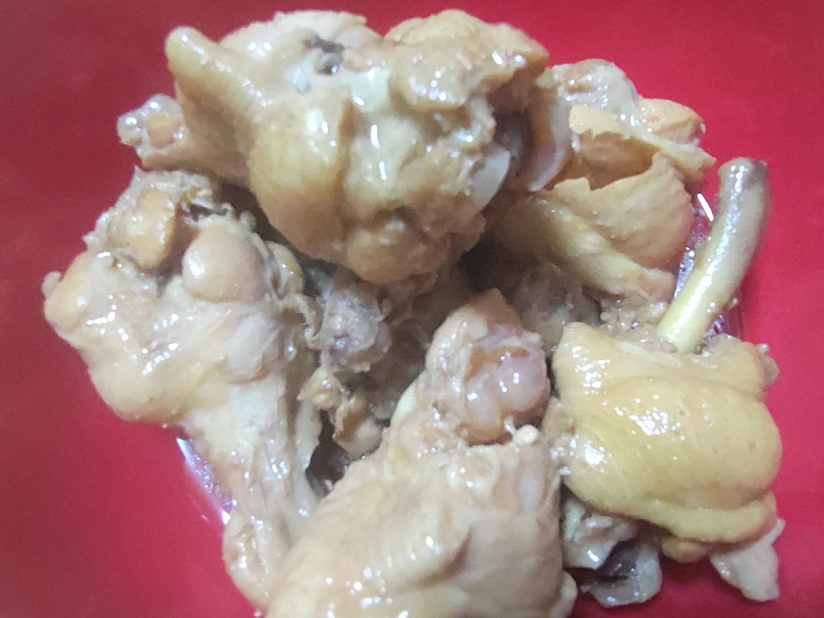hmew8's tweet photo. 鶏肉味ぽんで煮たやつ作った
簡単で美味しい https://t.co/xqhghzBA5O