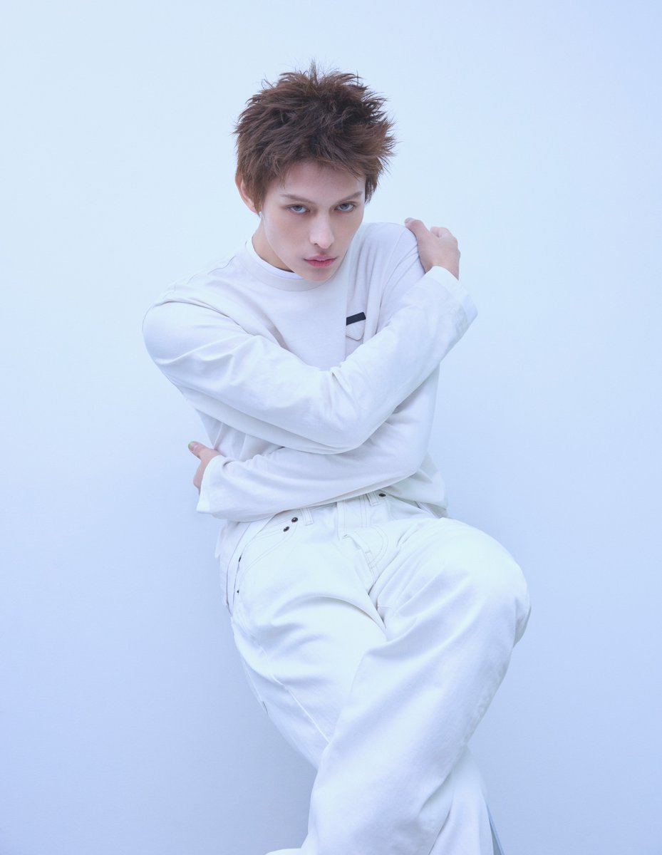 just_emma2005's tweet photo. #JAMES #제임스 https://t.co/s3obDnagg5