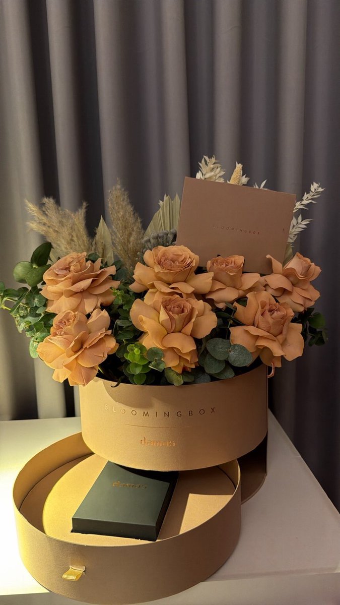 Ma__2310's tweet photo. يا حلـُو اللـِّي محبّته تبـَان بترحيبـَه💜🕊️" https://t.co/nN46zew3dV