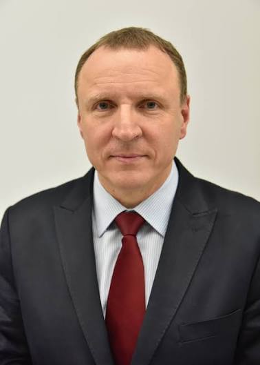 Ewikone's tweet photo. Wydaje się, że Kurski łże już bez żadnych hamulców, że JK nie miał pojęcia, jak rządzi MM.
Jeden jest plus z tego całego programu - Kurski wygadał się, że już dawno chcieli Morawieckiego WYRZUCIĆ!
A to daje zupełnie inne światło na "twórców" rozłamu w PIS.
#WysokieNapięcie https://t.co/ffkC6cBQHL