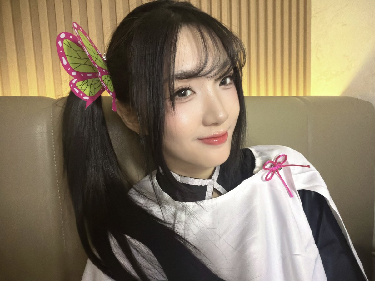 Delynn_JKT48's tweet photo. terimakasih banyak yaa untuk vc hari ini 💗🙆🏻‍♀️ akhirnya berani menunjukkan jati diri aku 🤗 yauda aku mau cari tanjiro aku dulu 👋 https://t.co/FX91Qjv3Lo