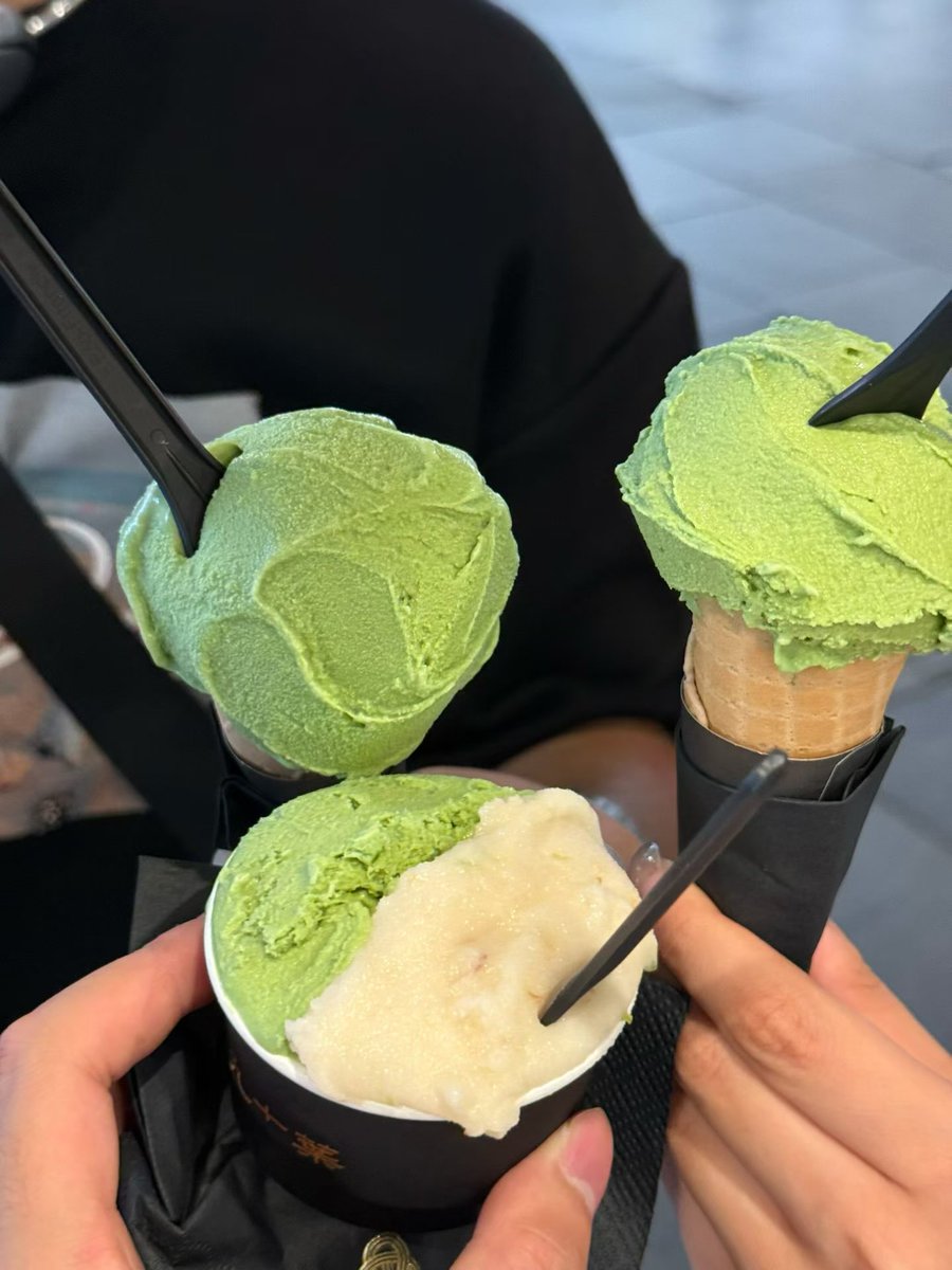 sansandix's tweet photo. 夏天的甜品脑袋^ https://t.co/UnUtBRzHmW