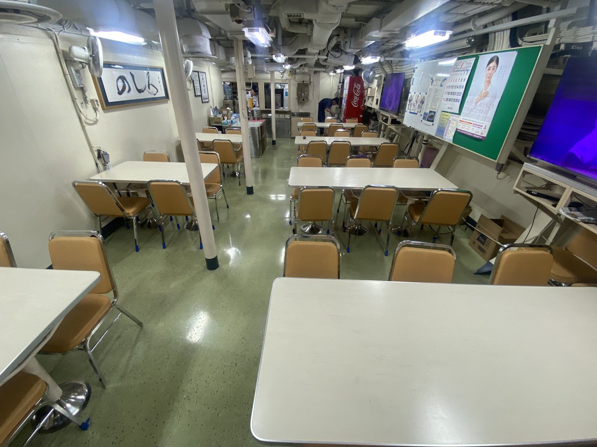 d50140123266's tweet photo. 1枚目護衛艦能代��堂
2.3枚目護衛艦濱霧の食堂
#護衛艦はまぎり
#護衛艦のしろ
#DD155
#FFM3 https://t.co/My28SFsh1h