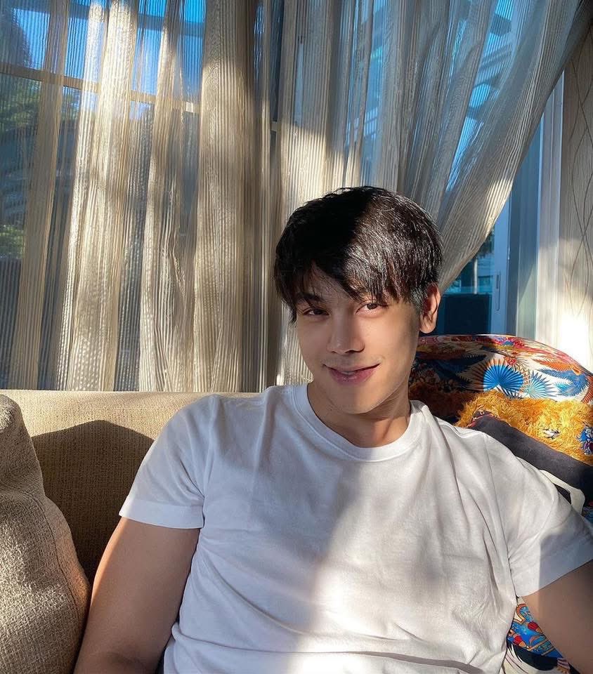 tonfaimolly's tweet photo. พอระพัด กับแสง คือโกงอ่ะ 
คือหล่อทุกองศา

#treporapat  #ตรีภรภัทร https://t.co/bbu84KypH5
