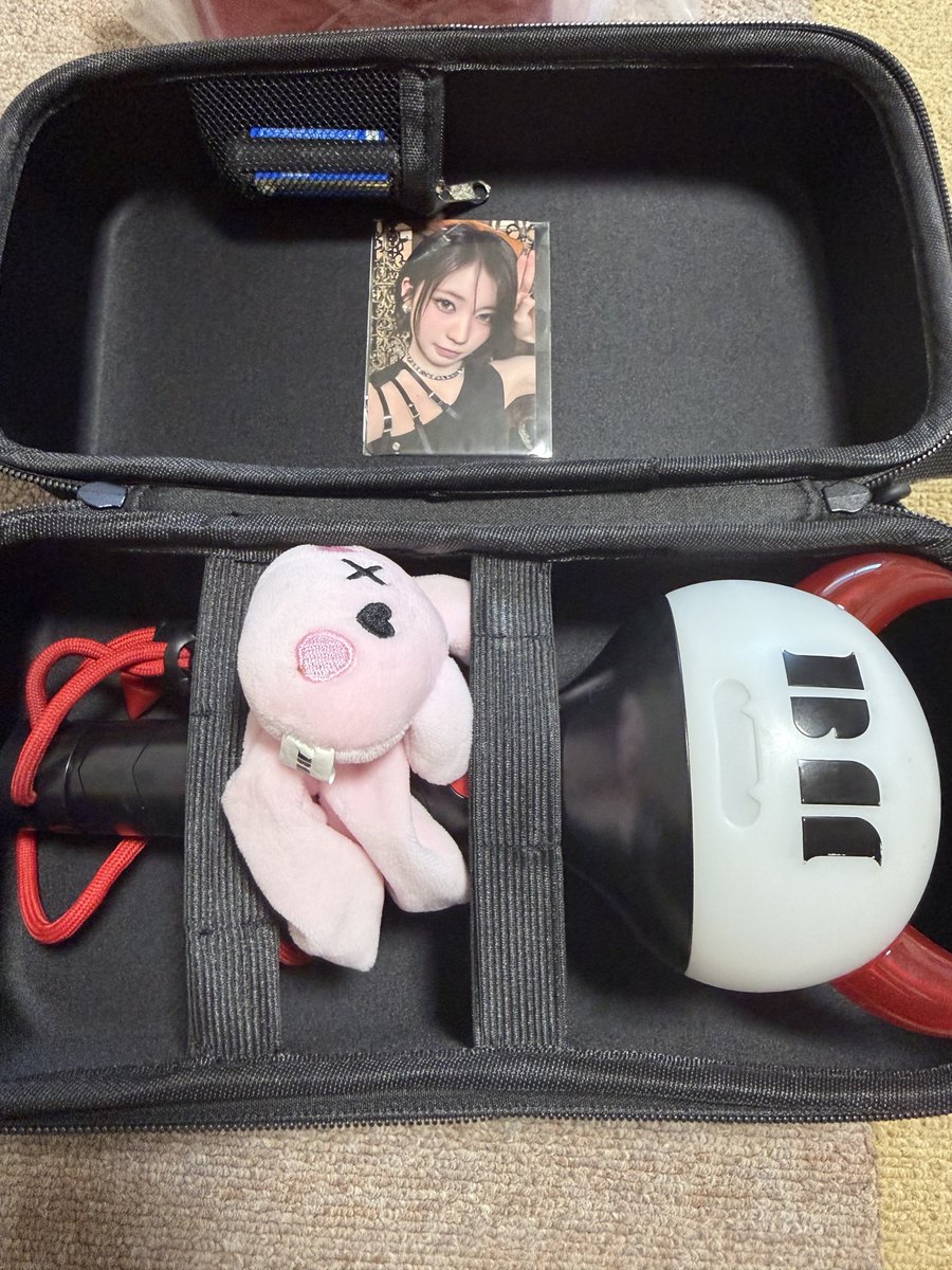 toshi7381's tweet photo. やっと届いたけどデカいな😅
荷物極力減らしたいから使うか微妙😅
飛行機で預ける時には使いたいけど… https://t.co/2MAaYk7BeI