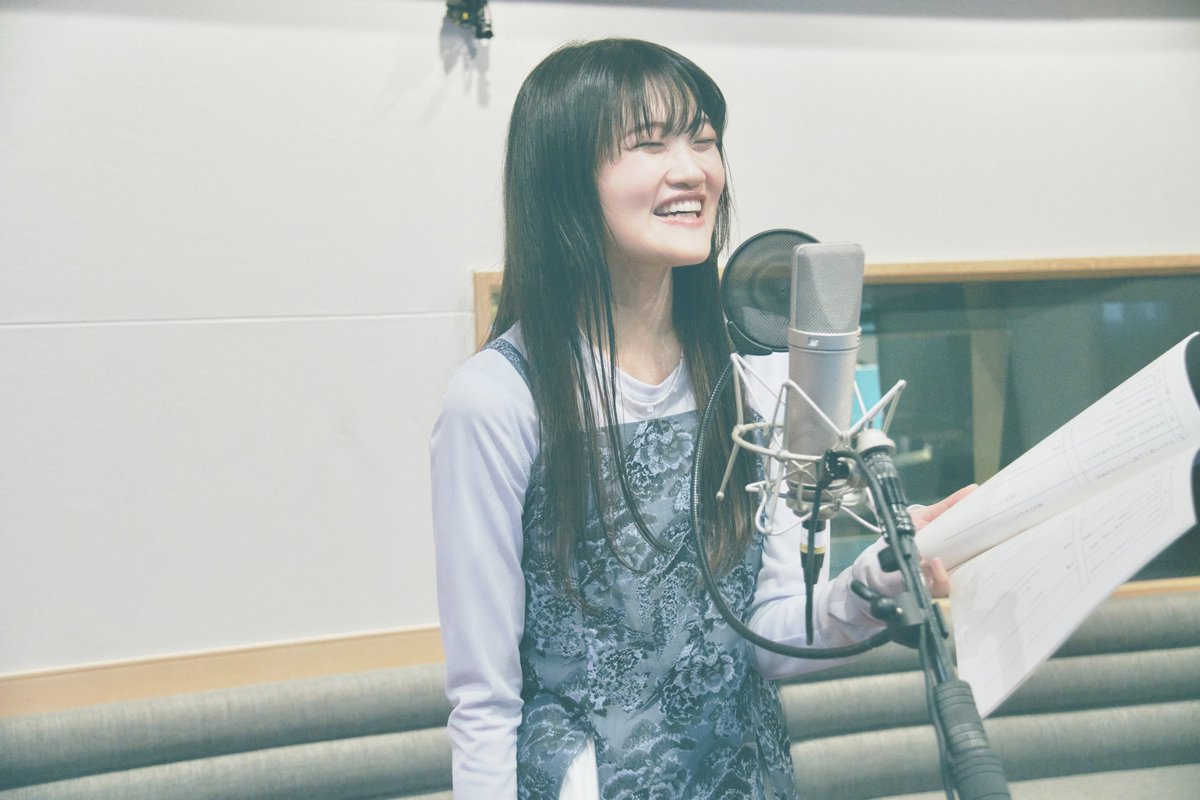 anime_kakekoi's tweet photo. ⠀⠀⠀｡˚ ─────────── ⋆｡˚　　　　　

                          TVアニメ　　　
『透明な夜に駆ける君と、
　　　　　　　目に見えない恋をした。』  
　
　　　　　    本日このあと！
　　　      🌃　第　4　話　🌃
　　   　　 「初めてのデート」

　　　 AT-X＜通常音声版＞21:00～
　　　　   TOKYO MX 22:00～
　　　　　     MBS 26:45～
AT-X＜バリアフリー音声ガイド版＞28:00～

　　 ｡˚ ─────────── ⋆｡˚　　　

📺ｄアニメストア・U-NEXT・アニメ放題
22:00～配信スタート！

▼あらすじ
https://t.co/bQ3CXV9Oqe 

▼公式サイト
https://t.co/CanTp27qJ9

▼放送情報
●TOKYO MX
7月6日より毎週月曜日22:00～
●MBS
7月6日より毎週月曜日26:45～
●BS11
7月7日より毎週火曜日24:00～
●AT-X
＜通常音声版＞
7月6日より毎週月曜日21:00～
【リピート放送】毎週水曜日9:00～／毎週金曜日15:00～
＜バリアフリー音声ガイド版＞
7月6日より毎週月曜日28:00～
●テレビ山口
7月12日より毎週日曜日27:00〜

※放送日時は変更になる場合がございます。
※各放送局でバリアフリー音声ガイドに対応しています。
※AT-Xの放送は音声切り替えに対応しておりません。
バリアフリー音声をお楽しみいただく場合は＜バリアフリー音声ガイド版＞でのご視聴をお願いいたします。

▼配信情報
ｄアニメストア・U-NEXT・アニメ放題にて7月6日より毎週月曜日22:00～
その他、各配信サイトにて7月9日より毎週木曜日22:00～順次配信開始
※配信開始日は変動する場合がございます。予めご了承下さい

#anime_kakekoi #かけ恋 #入野自由 #早見沙織 #小原好美 #阿座上洋平