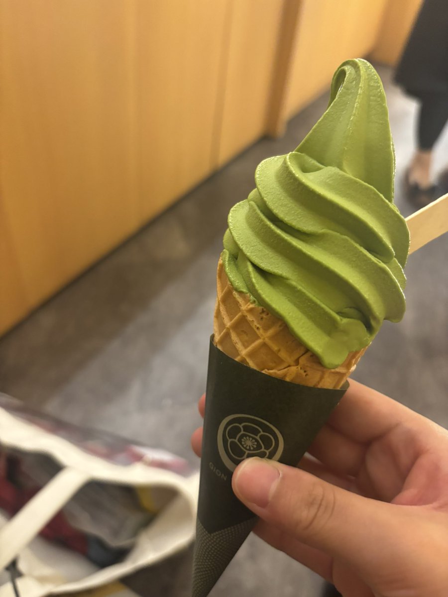 Noa4ofa's tweet photo. 京都行って焼肉食べて抹茶アイス食べた‼️
やっぱ抹茶だいすき🥰🥰 https://t.co/TDdltyWoHg
