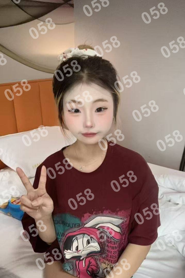 AlineLecene's tweet photo. 邕宁区
#南宁
时光匆匆，我们沿着各自的轨迹行走，最终还是相遇相知，你可曾认真体会过生命的美好？
👉助理@SkSk609
久久连妹子白嫖勿扰
看上了请截图妹子便客服快速安排 https://t.co/OSCs3fYUfr