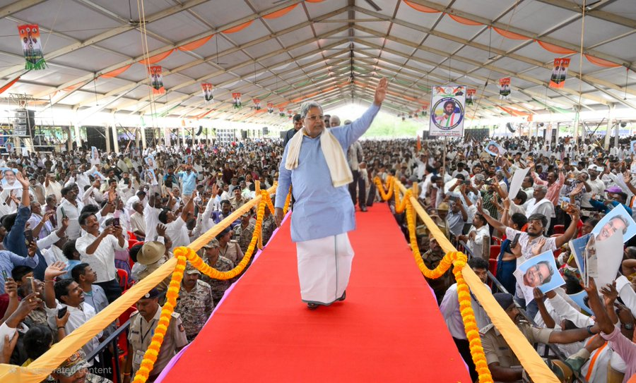 ANI's tweet photo. Former Karnataka CM and Congress leader Siddaramaiah tweets, "...I will not contest in the 2028 assembly elections. I am now 79 years old. Our government's term still has one and a half years left. By then, I will be 81-82 years old. My health is not as robust as it used to be. It is no longer possible to work with the same enthusiasm as before..."